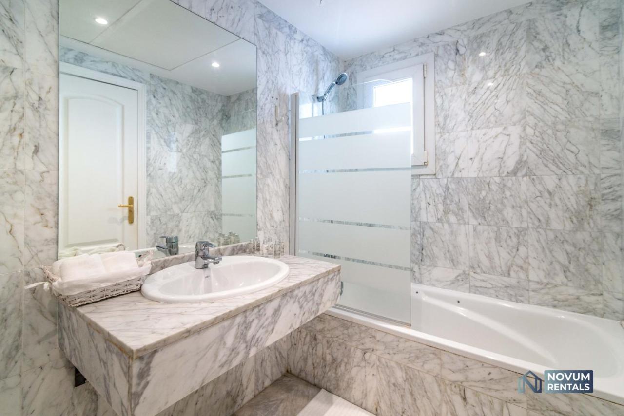 Puerto Banus Finest 2-Bdrm Apt - 50 Metres To Beach Marbella Dış mekan fotoğraf