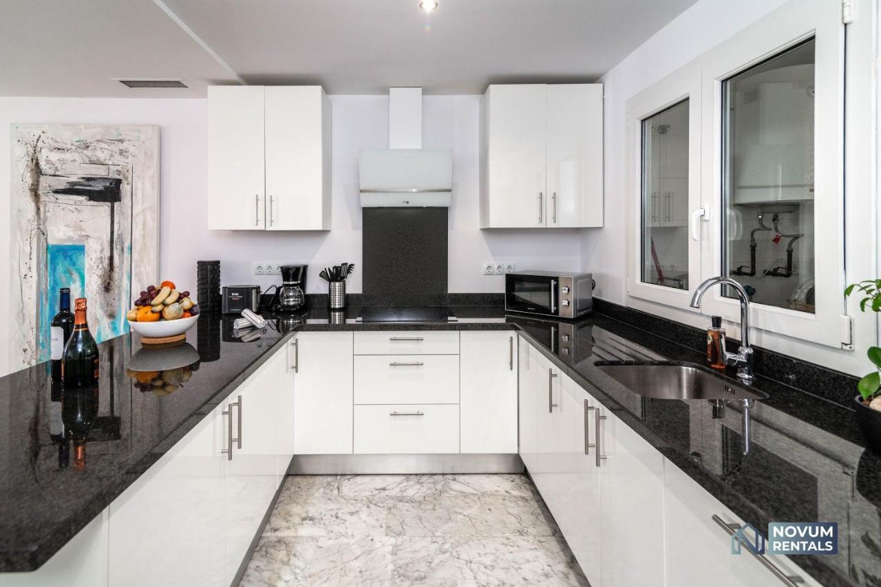 Puerto Banus Finest 2-Bdrm Apt - 50 Metres To Beach Marbella Dış mekan fotoğraf